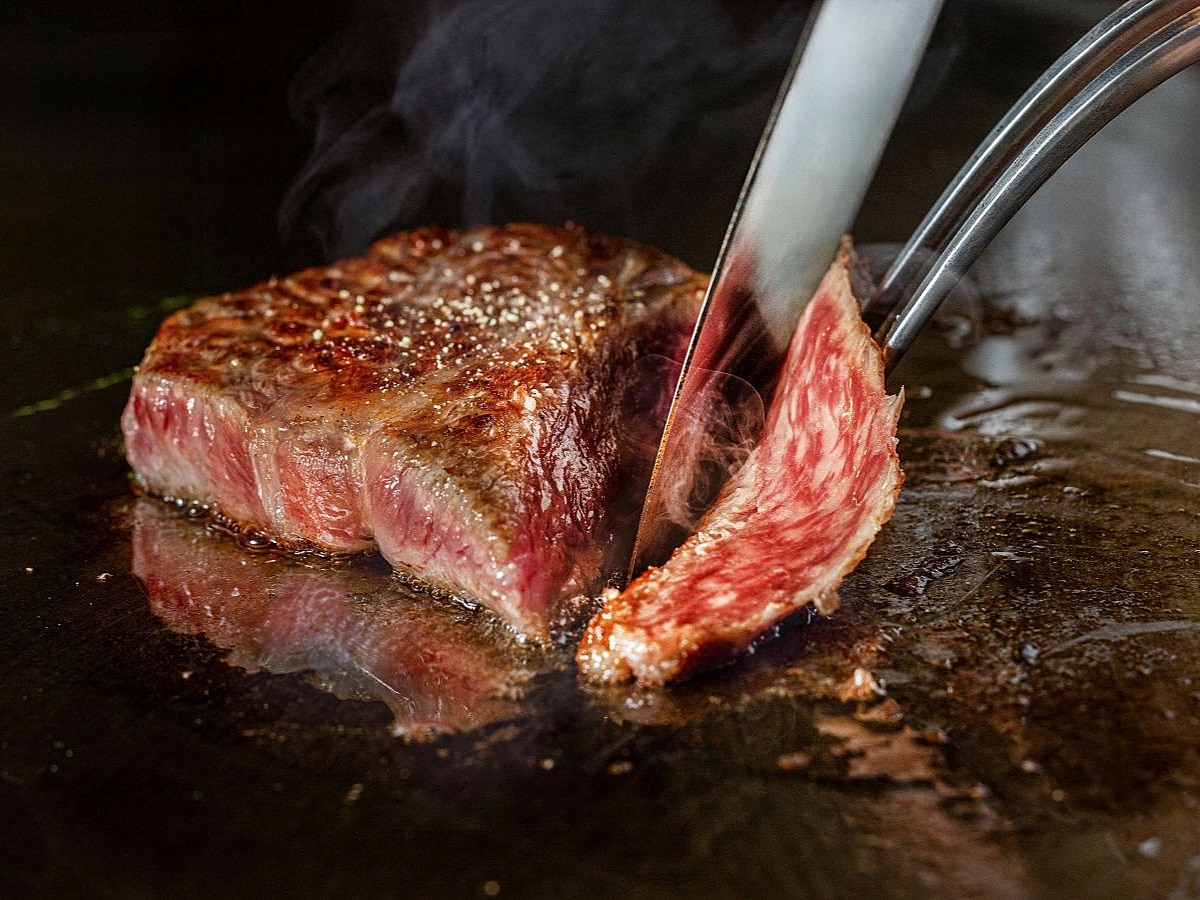 【ザ クラブ会員様限定】鉄板焼 「琉火」で沖縄の食も満喫！那覇ステイ＜エグゼクティブフロア＞